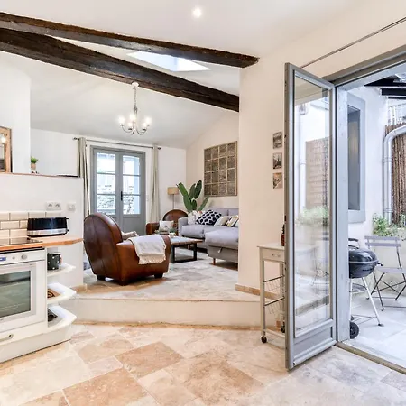 Au Pied De La Cité - Terrasse - Climatisation - Wifi * Carcassonne