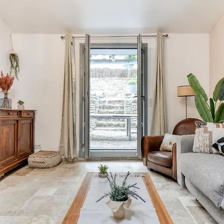Au Pied De La Cité - Terrasse - Climatisation - Wifi Holiday home *