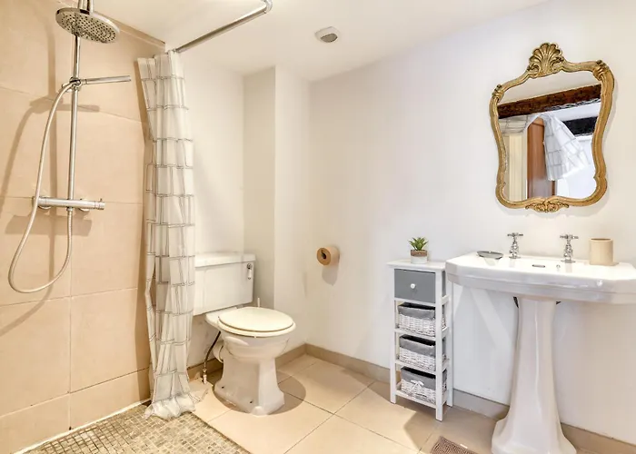 Au Pied De La Cite - Terrasse - Climatisation - Wifi Carcassonne