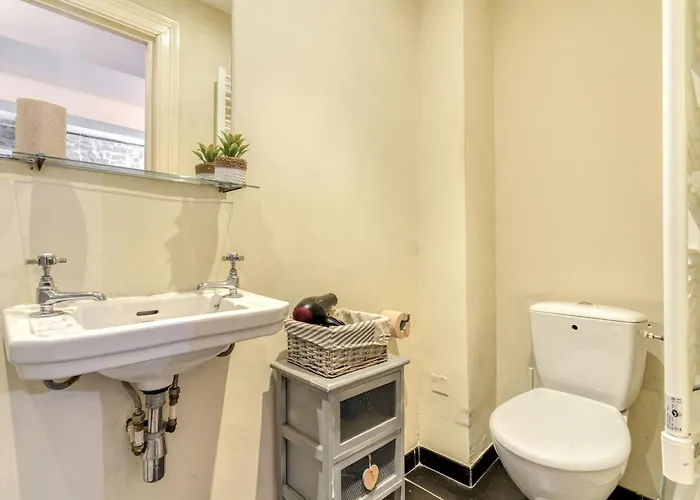 Holiday home Au Pied De La Cite - Terrasse - Climatisation - Wifi