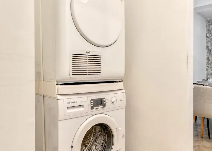 Holiday home Au Pied De La Cite - Terrasse - Climatisation - Wifi Carcassonne