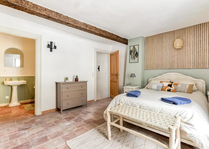 Au Pied De La Cite - Terrasse - Climatisation - Wifi Holiday home Carcassonne